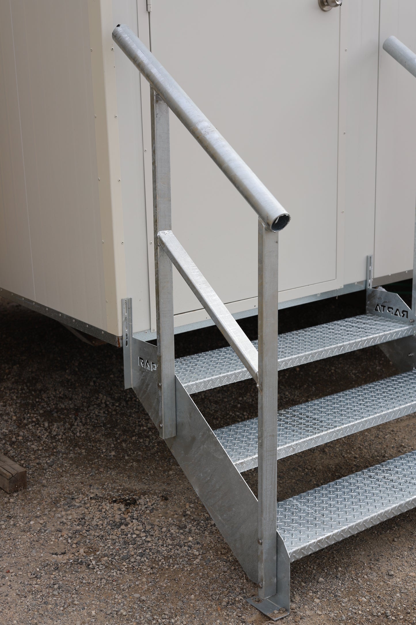 RAPTA Heavy Duty Steel Steps